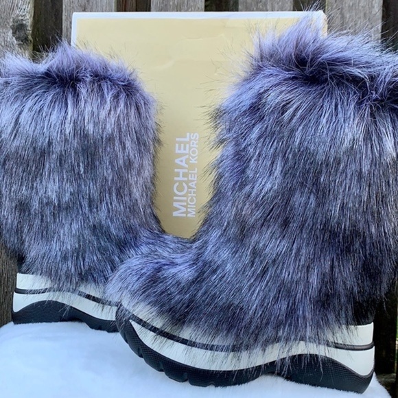 MICHAEL KORS Gamma Platform Fur Hair On Insulated Winter Boots, Size 6 - Picture 5 of 12